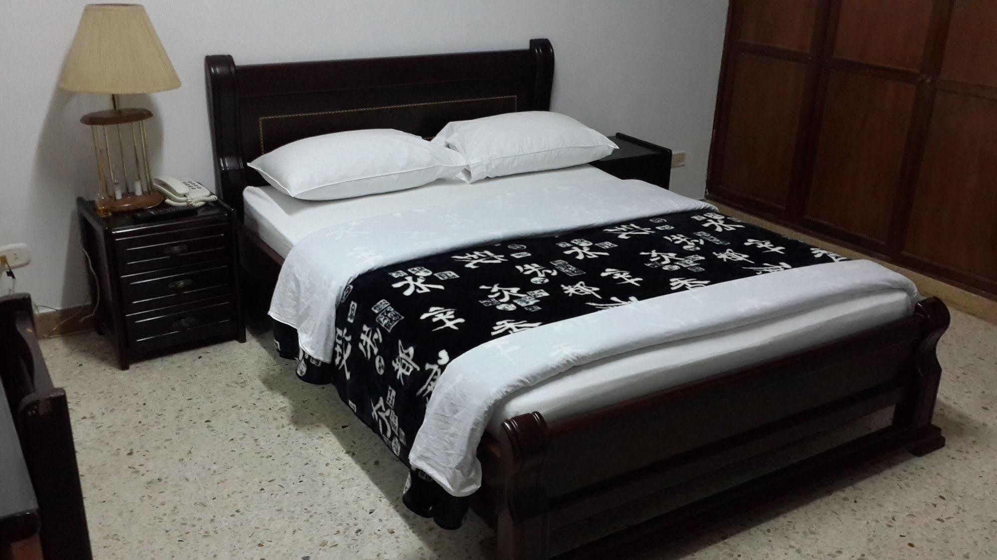 Hotel Ejecutivo بيريرا المظهر الخارجي الصورة